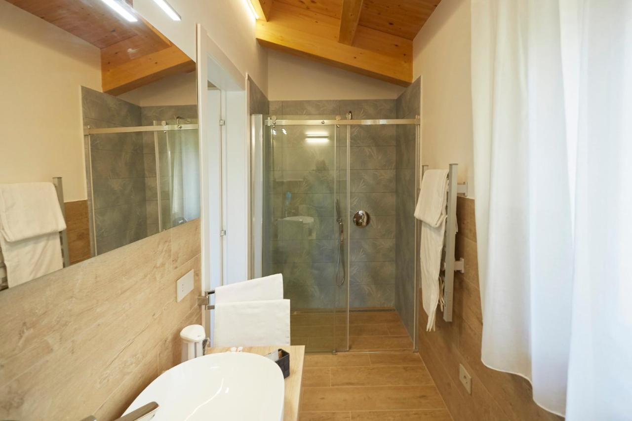 Agriturismo Nido Delle Rondini Macerata Exterior foto